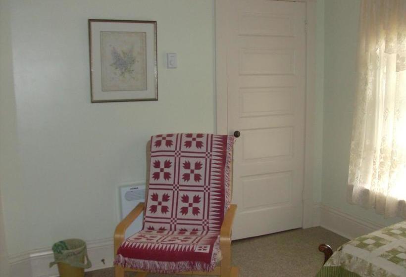 Spillett House B & B | Charlottetown | Prince Edward Island | Canada 2