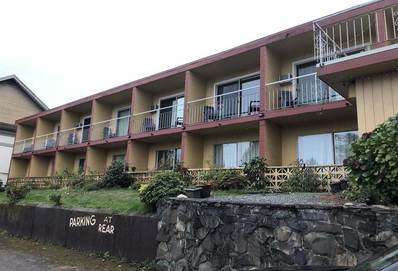 Holiday House Motel | Ladysmith | British Columbia | Canada 16