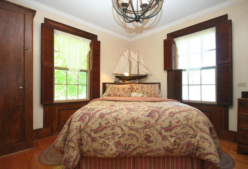 Fisherman S Daughter B&b | Mahone Bay | Nova Scotia | Canada 11