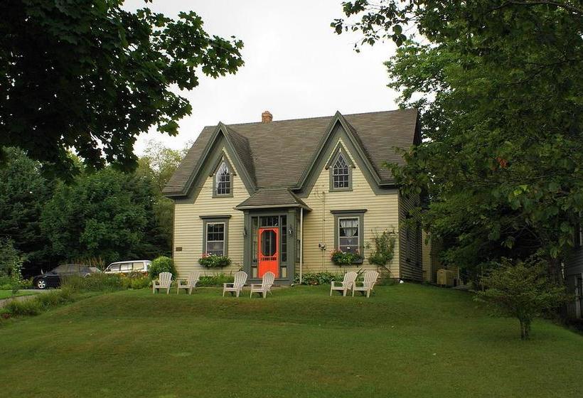 Fisherman S Daughter B&b | Mahone Bay | Nova Scotia | Canada 15