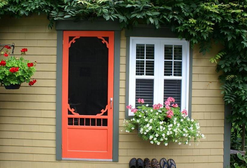 Fisherman S Daughter B&b | Mahone Bay | Nova Scotia | Canada 16