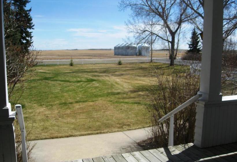 Sproule Heritage Bed & Breakfast | Strathmore | Alberta | Canada 20