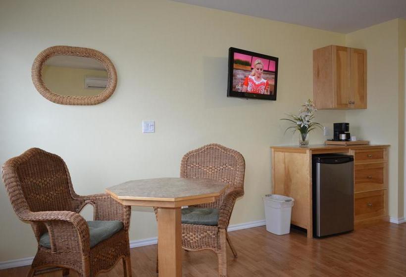 Dogwood Bed & Breakfast | Summerland | British Columbia | Canada 6