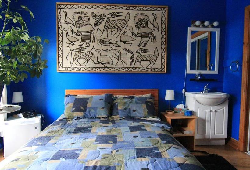 Bed and Breakfast Gite L Imprévu | Montreal | Quebec | Canada 2