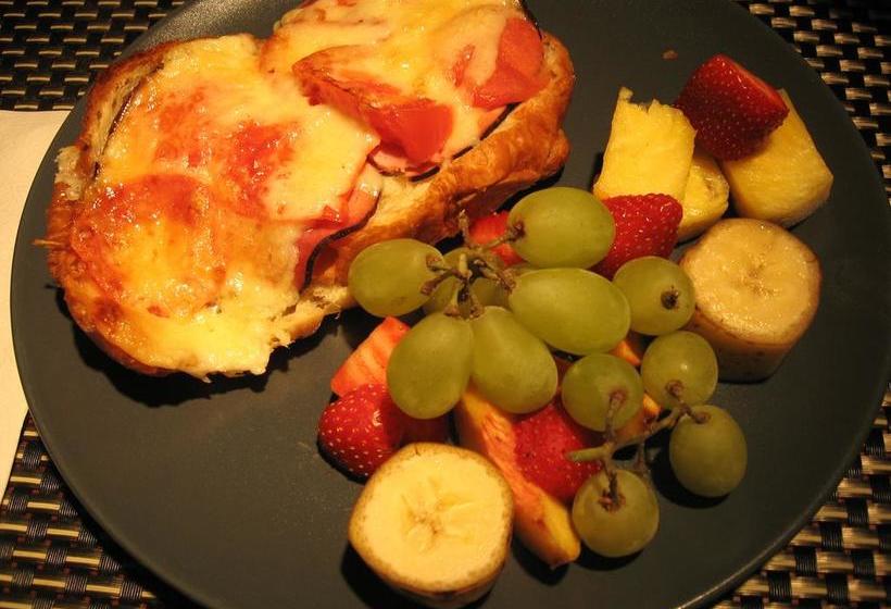 Bed and Breakfast Gite L Imprévu | Montreal | Quebec | Canada 20