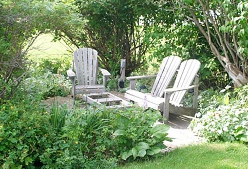 A Country Home B&b | Charlottetown | Prince Edward Island | Canada 5