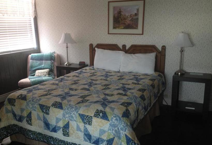 Resort Boathouse Country Inn | Rockport | Ontario | Canada 8