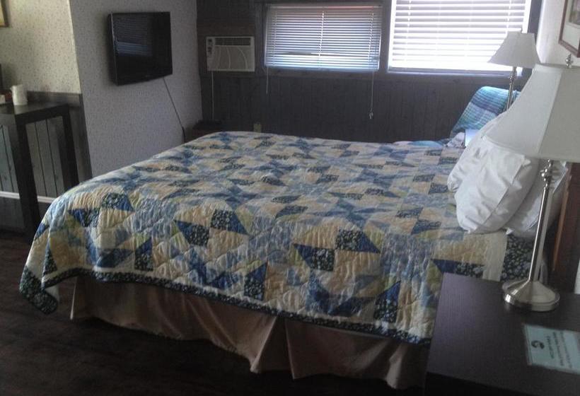 Resort Boathouse Country Inn | Rockport | Ontario | Canada 9