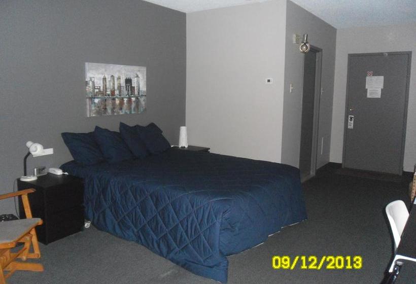 Motel Populaire | Trois Rivieres | Quebec | Canada 1