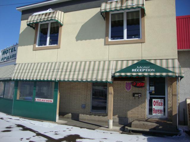 Motel Populaire | Trois Rivieres | Quebec | Canada 7