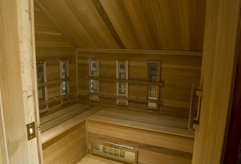 Resort Serenita Spa Auberge | Saint Alexis des Monts | Quebec | Canada 9