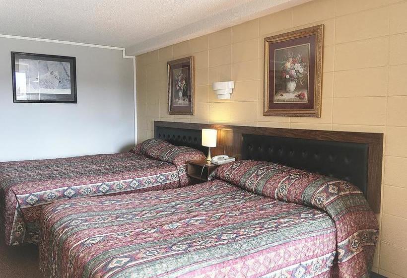 Alpine Lodge Motel & Restaurant | Grande Cache | Alberta | Canada 11