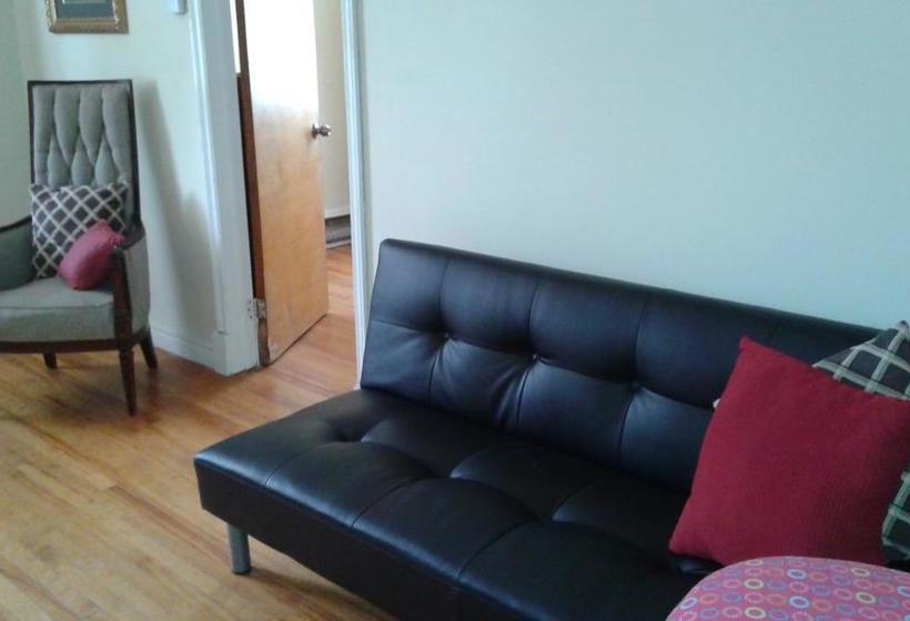 Newman House Hostel Saint John New Brunswick