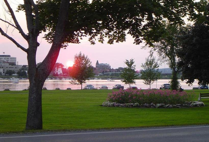 The Colonel S In Bed And Breakfast | Fredericton | New Brunswick | Canada 1