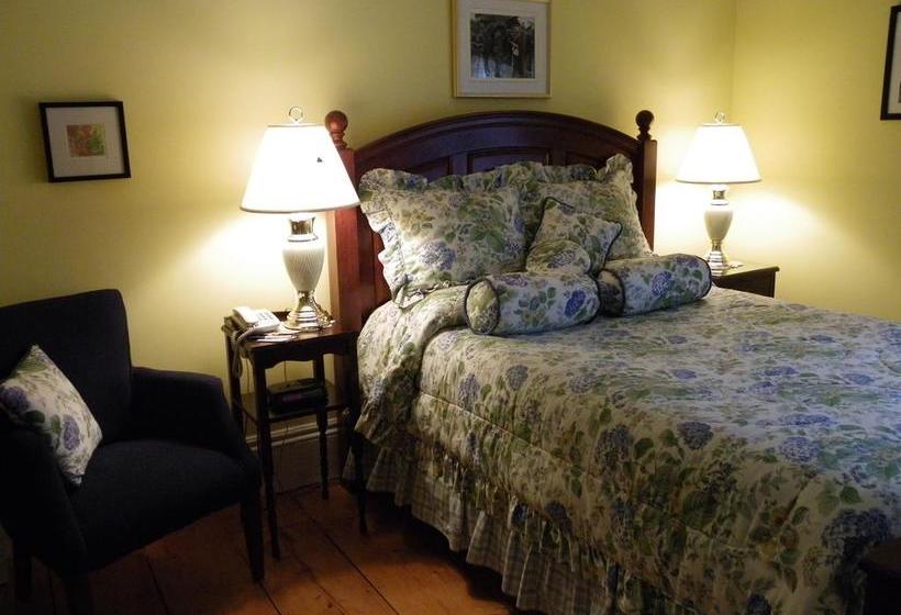 The Colonel S In Bed And Breakfast | Fredericton | New Brunswick | Canada 15