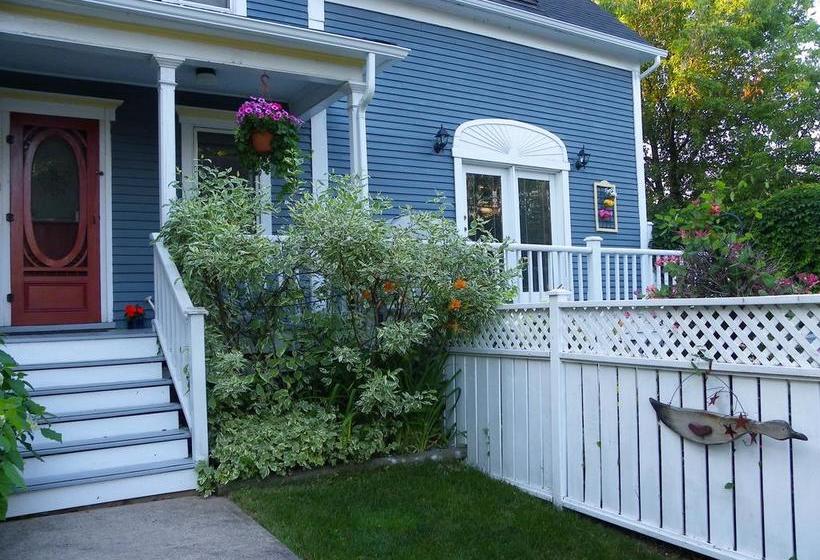 The Colonel S In Bed And Breakfast | Fredericton | New Brunswick | Canada 18