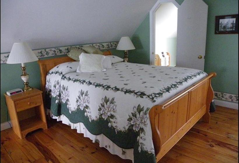 The Colonel S In Bed And Breakfast | Fredericton | New Brunswick | Canada 3