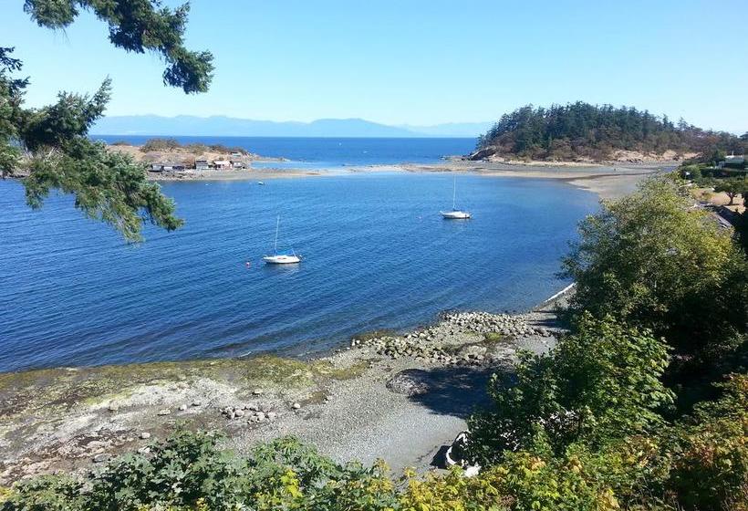 Hammond Bay Oceanside B&b | Nanaimo | British Columbia | Canada 1