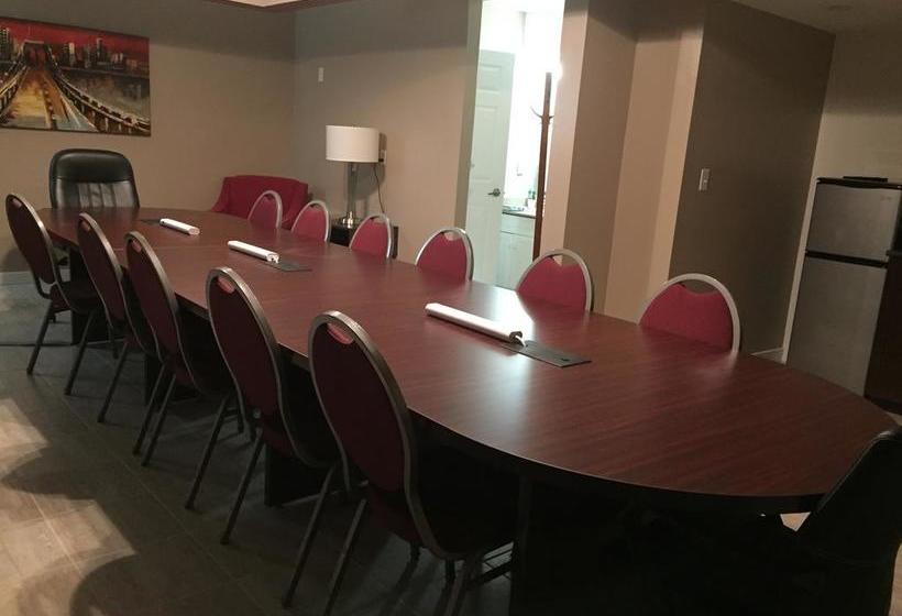 Hotel Super 8 Red Deer North | Red Deer | Alberta | Canada 1