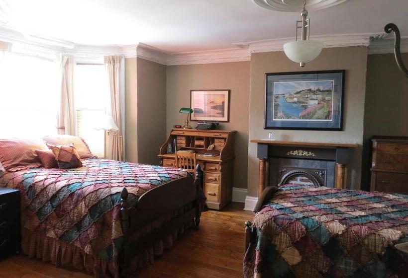 Bed and Breakfast The Roses Heritage Inn | St. John'S | Newfoundland and Labrador | Canada 6