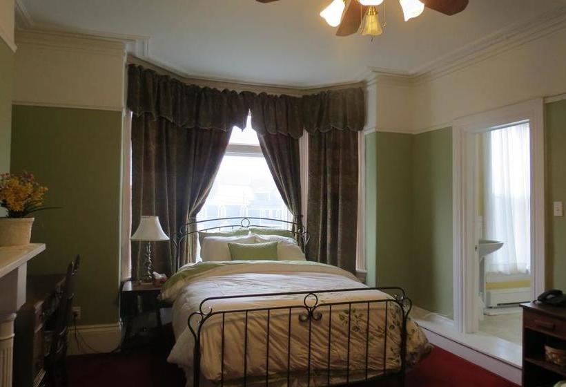 Bed and Breakfast The Roses Heritage Inn | St. John'S | Newfoundland and Labrador | Canada 9