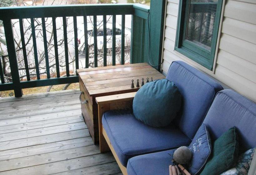 Avens Renaissance B&b | Canmore | Alberta | Canada 7