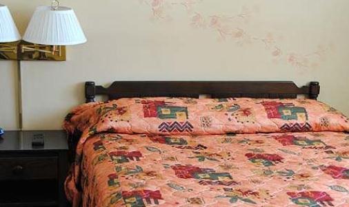 Jocko S Beach Resort & Motel | Calabogie | Ontario | Canada 6