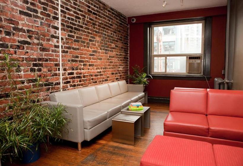 Hostel Hi Vancouver Central | Vancouver | British Columbia | Canada 17