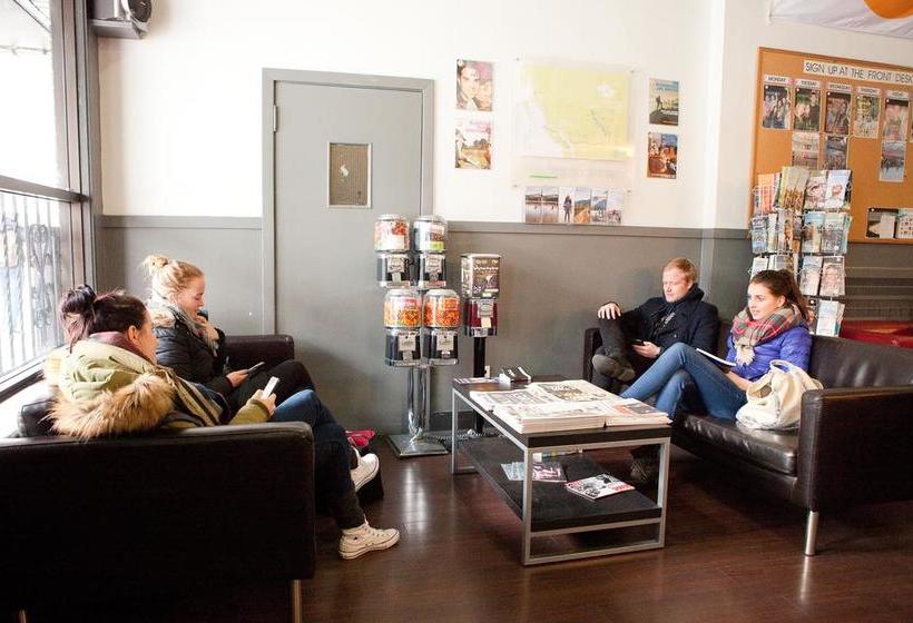 Hostel Hi Vancouver Central | Vancouver | British Columbia | Canada 19