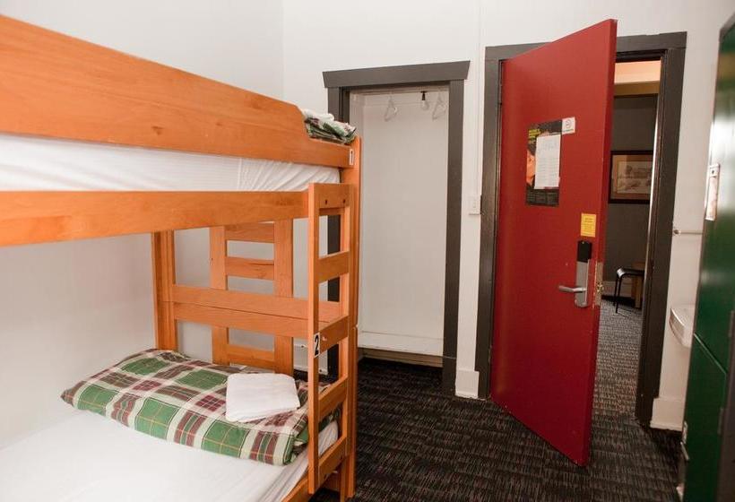 Hostel Hi Vancouver Central | Vancouver | British Columbia | Canada 9