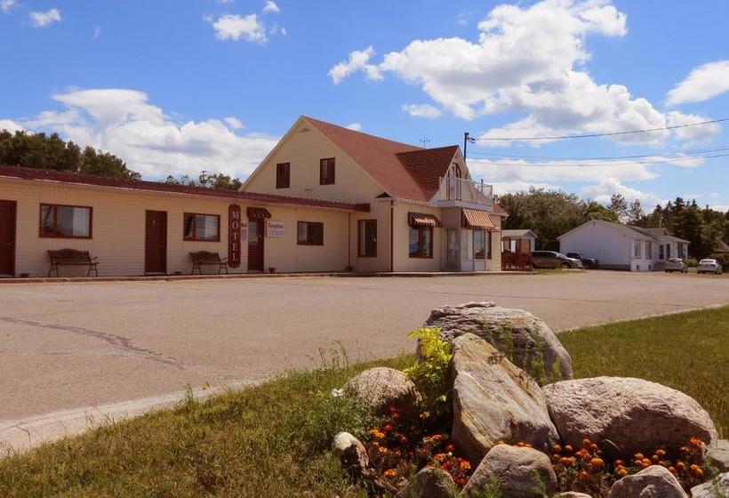 Motel Au Soleil Couchant | Rimouski | Quebec | Canada 1