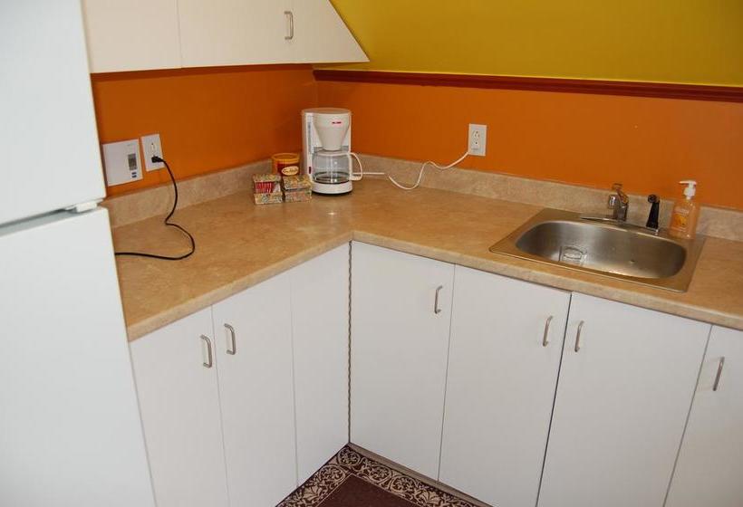 Motel Au Soleil Couchant | Rimouski | Quebec | Canada 10