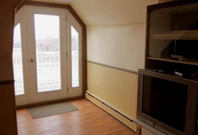 Motel Au Soleil Couchant | Rimouski | Quebec | Canada 17