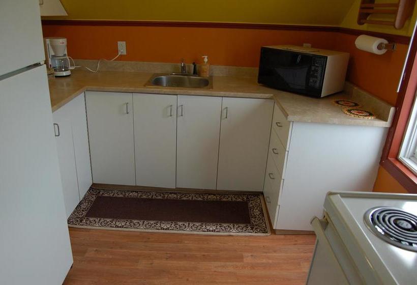 Motel Au Soleil Couchant | Rimouski | Quebec | Canada 9