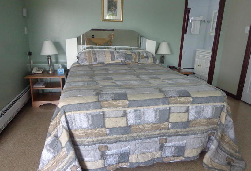 Happy Motel | Edmundston | New Brunswick | Canada 1