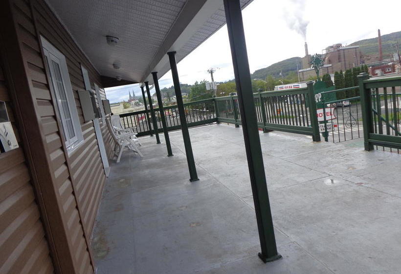 Happy Motel | Edmundston | New Brunswick | Canada 10