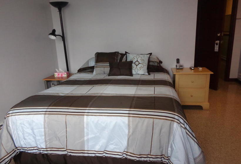 Happy Motel | Edmundston | New Brunswick | Canada 16