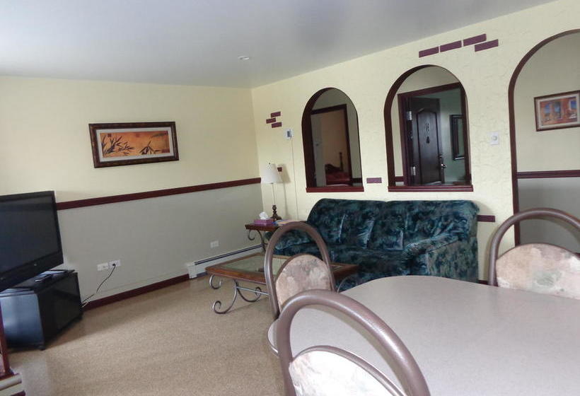 Happy Motel | Edmundston | New Brunswick | Canada 5