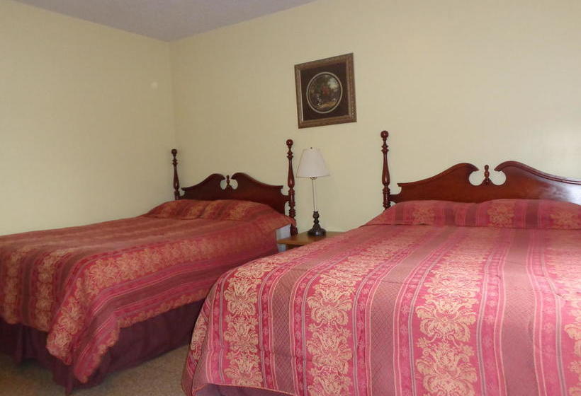 Happy Motel | Edmundston | New Brunswick | Canada 7