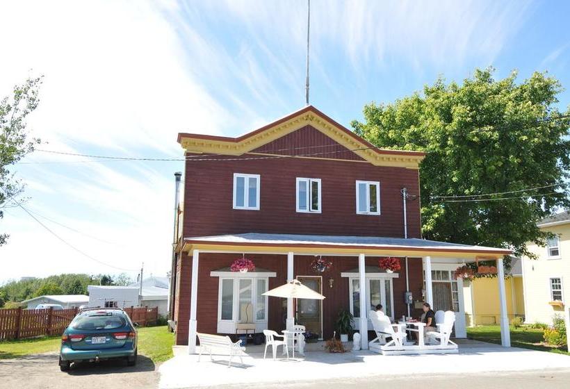 Bed and Breakfast Le Gîte De L Onondaga | Rimouski | Quebec | Canada 16