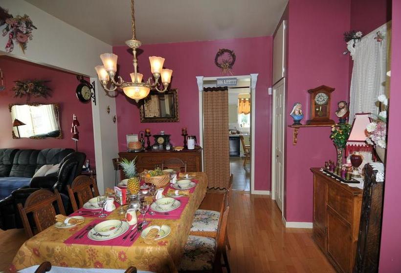 Bed and Breakfast Le Gîte De L Onondaga | Rimouski | Quebec | Canada 6