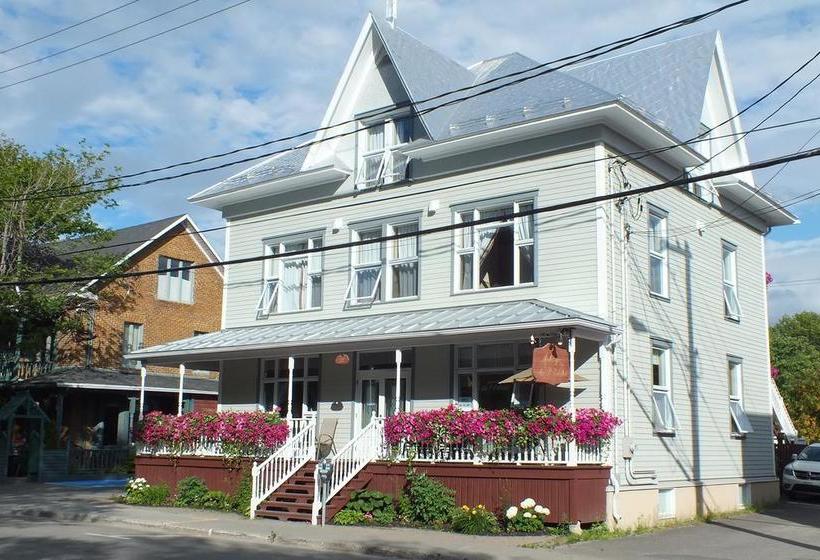 Bed and Breakfast Auberge De L Evêché Quebec
