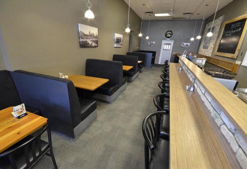 Hotel St. Norbert | Winnipeg | Manitoba | Canada 8