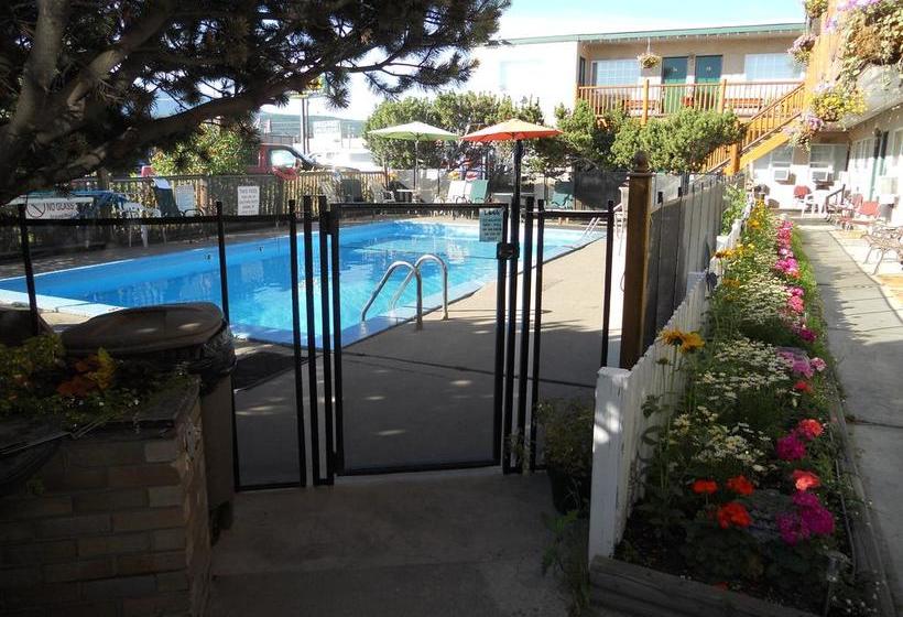 Motel Lazy Bear Lodge Cranbrook Columbia Británica