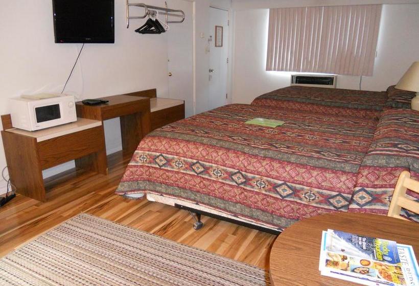 Motel Lazy Bear Lodge | Cranbrook | British Columbia | Canada 9