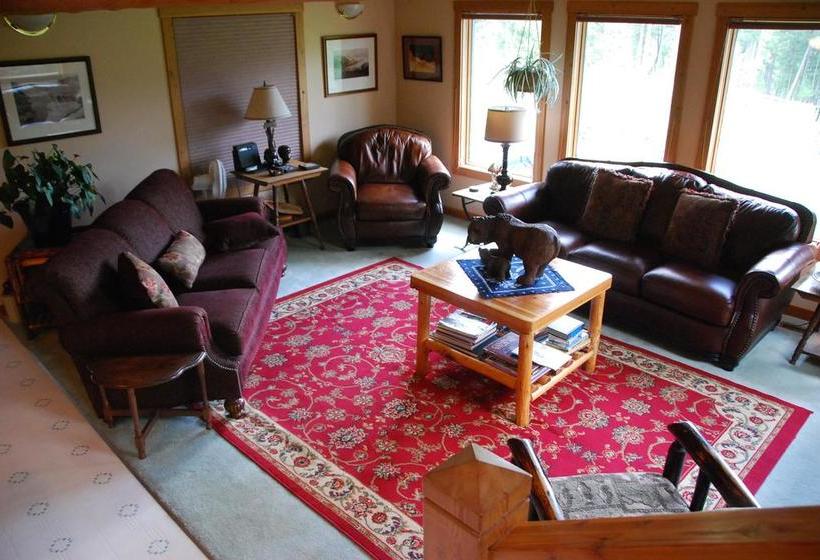 Kicking Horse Canyon B&b | Golden | British Columbia | Canada 9