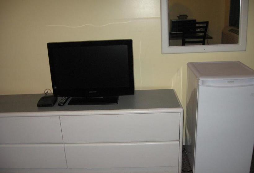 Pals Motel And Rv Park | Medicine Hat | Alberta | Canada 13