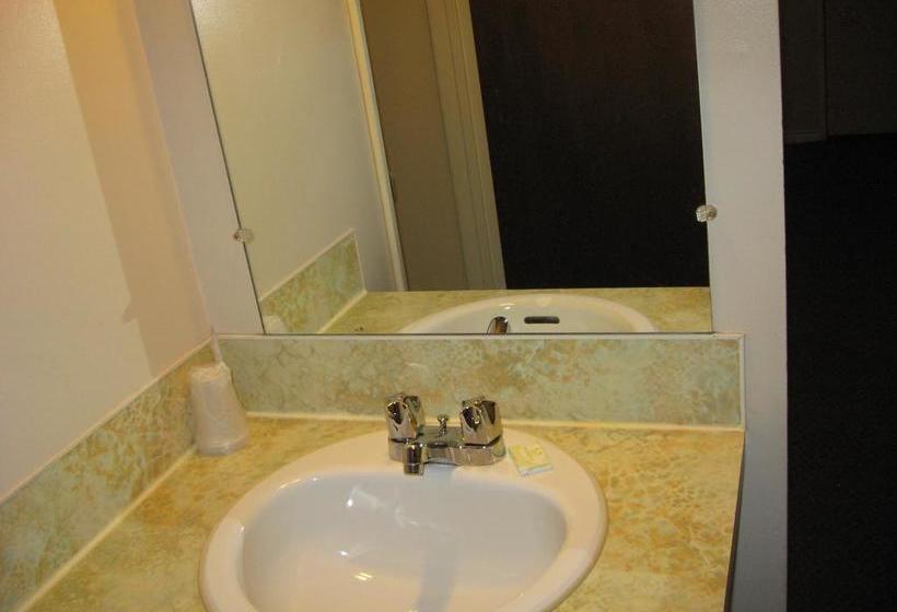 Pals Motel And Rv Park | Medicine Hat | Alberta | Canada 15