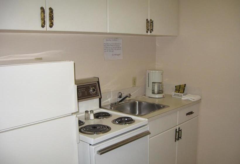 Pals Motel And Rv Park | Medicine Hat | Alberta | Canada 6