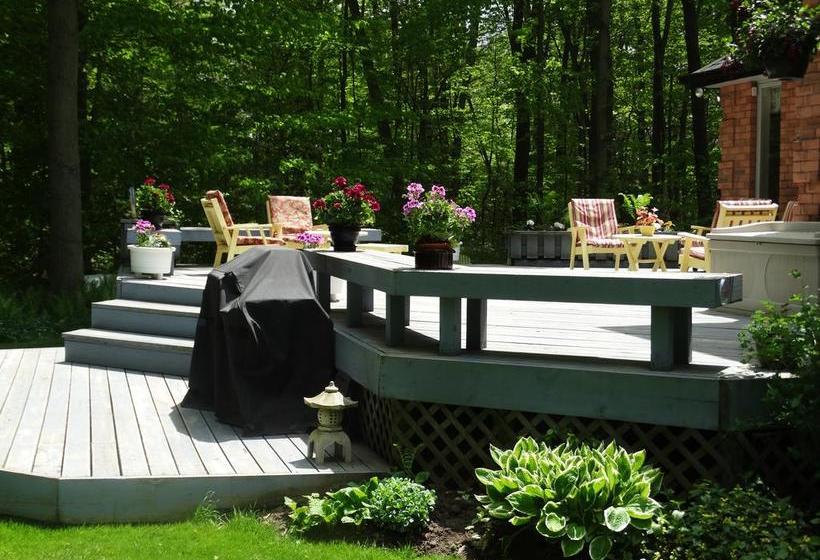 Tranquil Moments Bed & Breakfast | Delhi | Ontario | Canada 10